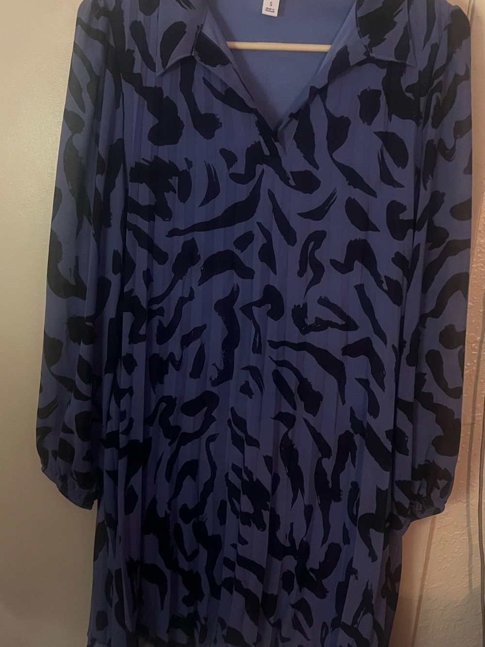 Nine West Blue Tunic with Black Abstract Print